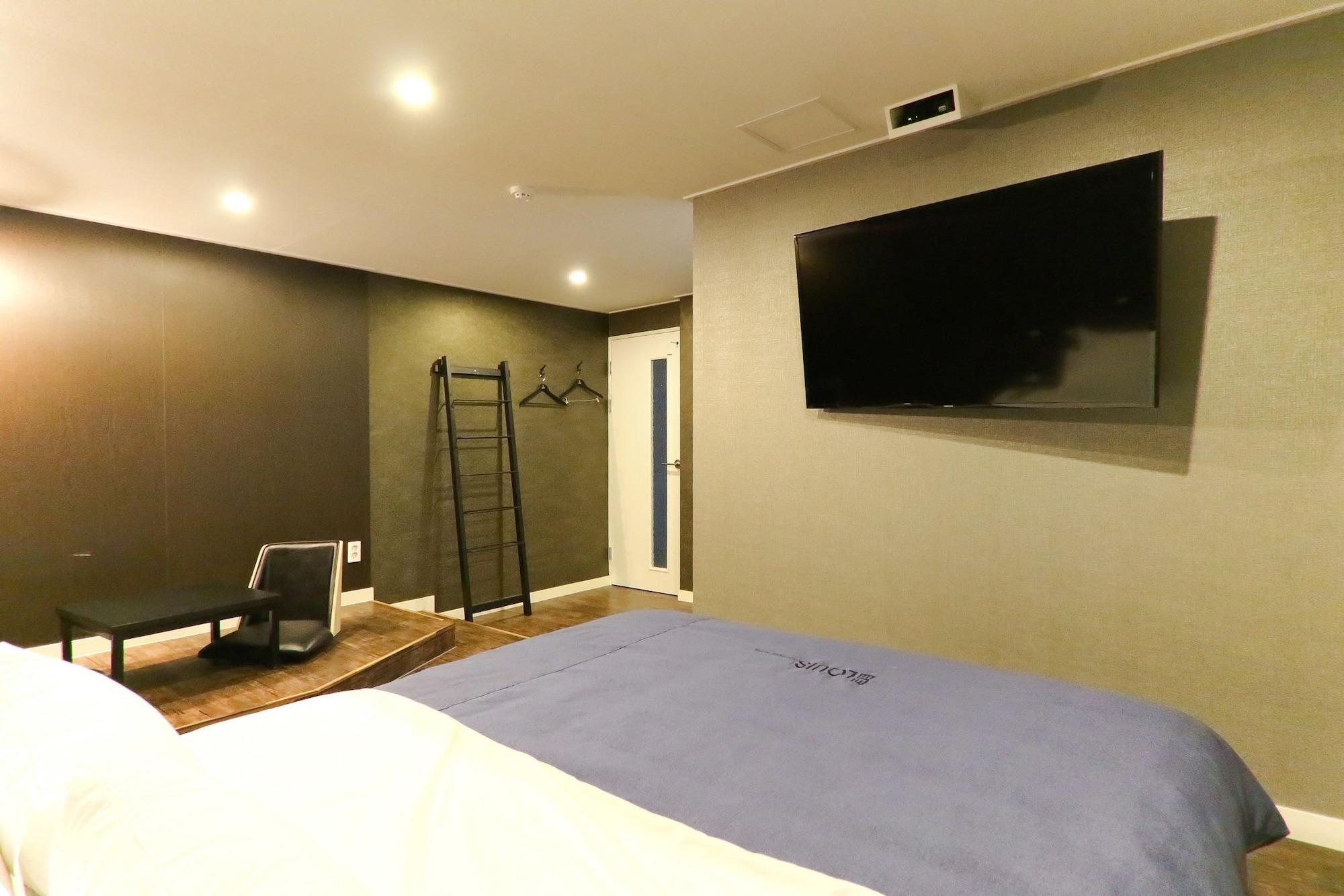Louis Hotel Busan Exterior photo